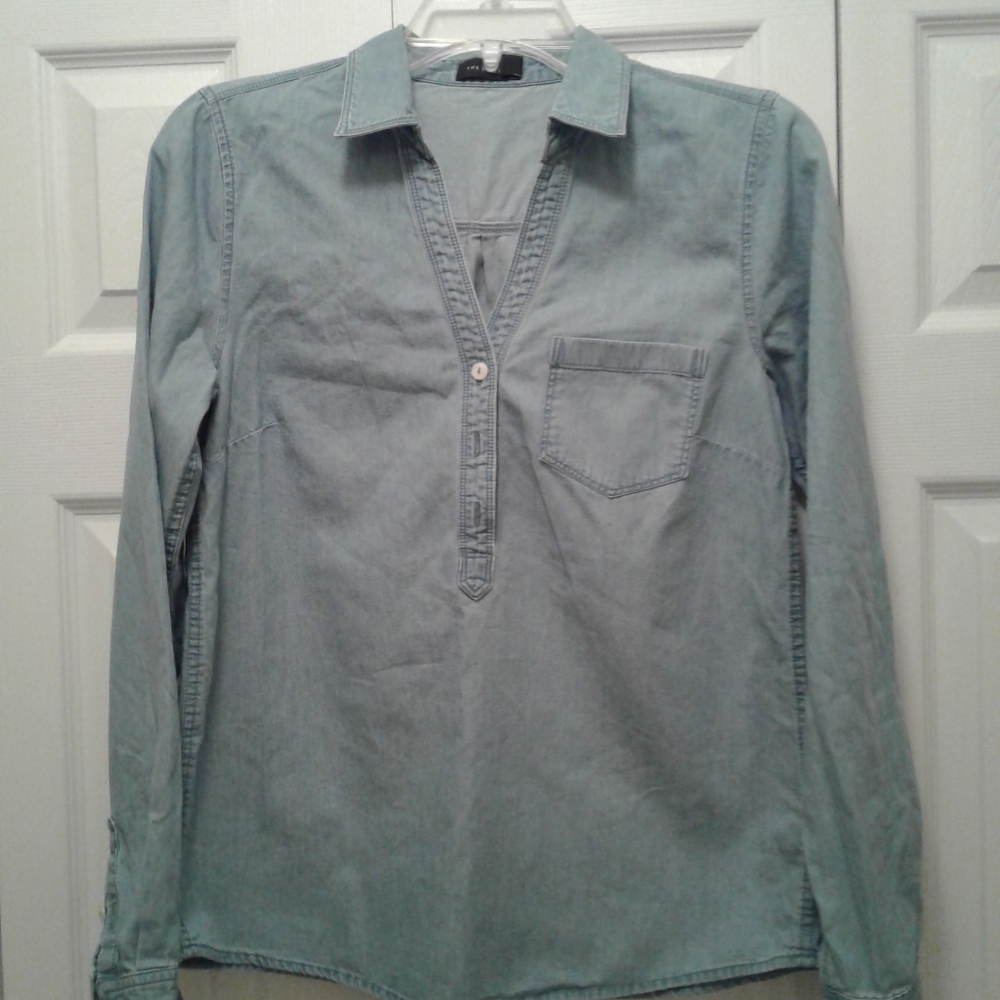 The Limited Denim Chance Pop Over Top